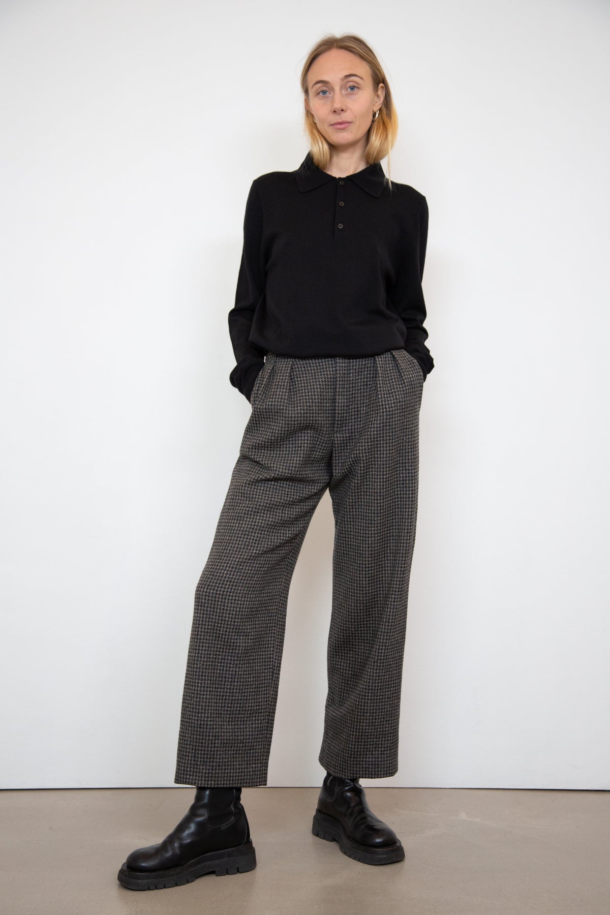 Yves Saint Laurent  Pants